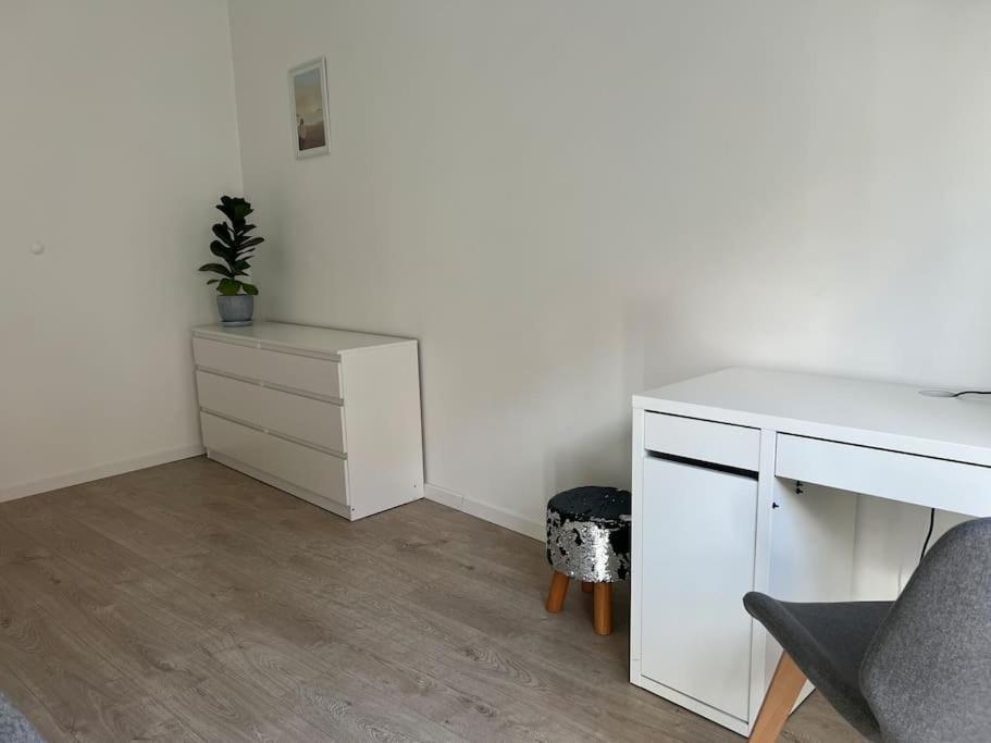 Lwowska 10 Residence, Rodzinny Apart Красков Екстериор снимка