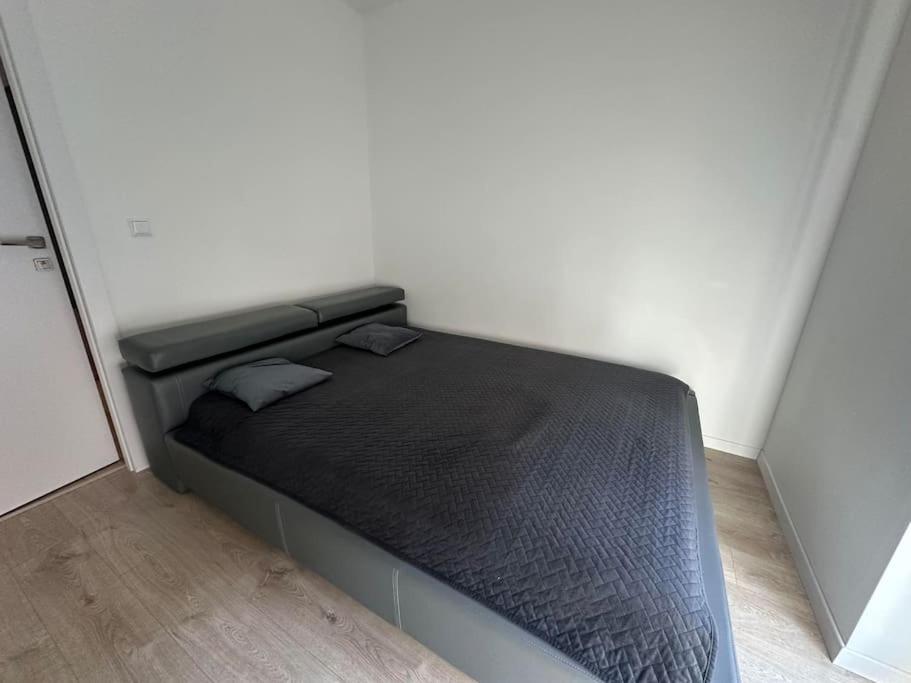 Lwowska 10 Residence, Rodzinny Apart Красков Екстериор снимка